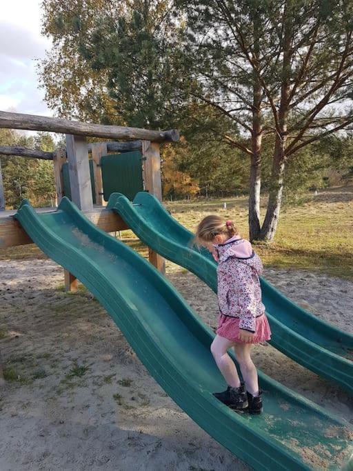 3 Bedroom Chalet On Camping Gt Balen Eksteriør billede